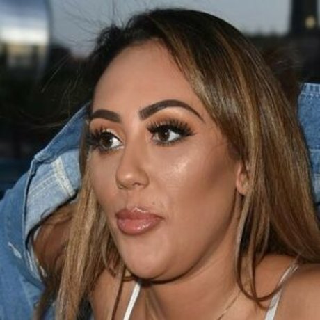 Naken lekkede OnlyFans-bilde av Sophie Kasaei