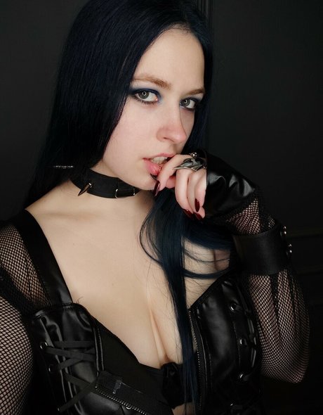 Alasti lekkinud OnlyFans-i pilt Jennybiatch