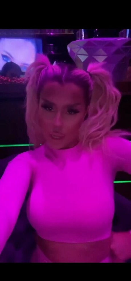 Foto desnuda filtrada de OnlyFans de Viki Mitrovic