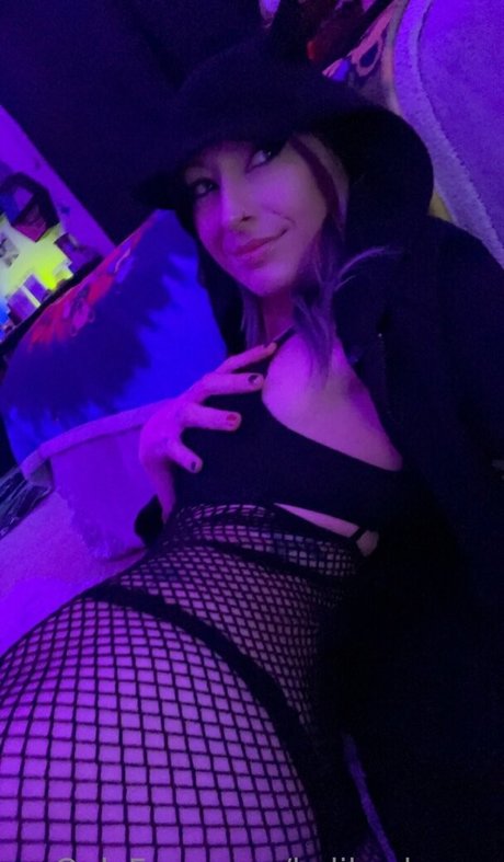Nøgent lækket OnlyFans-billede af Kalikushxoxo