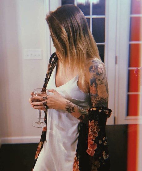 Nahá fotka uniklých OnlyFans od Ohioliz