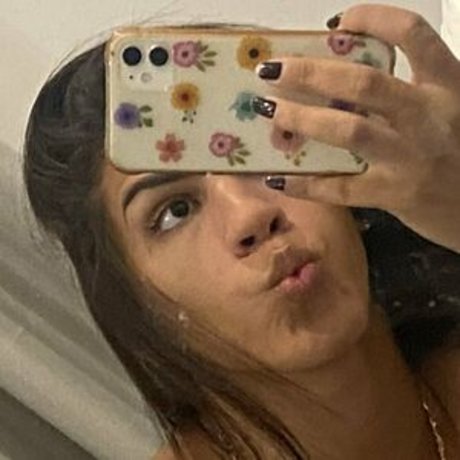 Nahá fotka uniklých OnlyFans od Marcela Pherraz