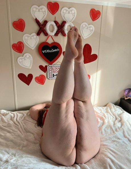Обнаженная фотография утечки OnlyFans от Vistheswitchfree