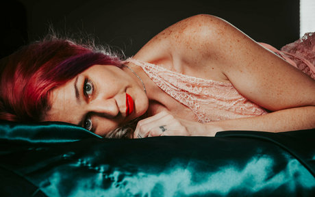 Naken läckt OnlyFans-bild av Pleasemisty