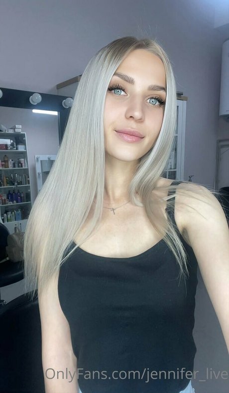 Naken läckt OnlyFans-bild av Jenniferlive