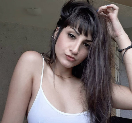 Naken lekkede OnlyFans-bilde av Ninaaonfire