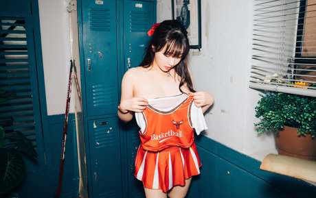 Son Ye Eun