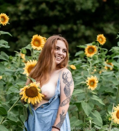 Nagie wyciekłe zdjęcie OnlyFans od Notsofriskydingo