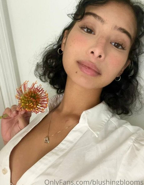 Blushingblooms
