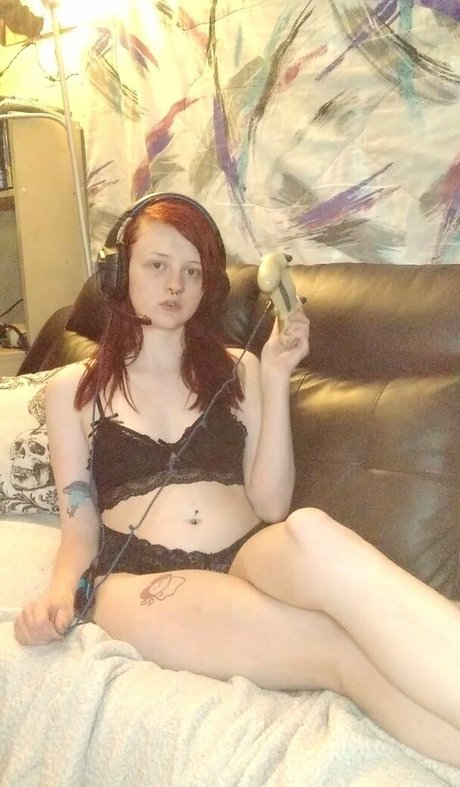 Nøgent lækket OnlyFans-billede af Benzbabe