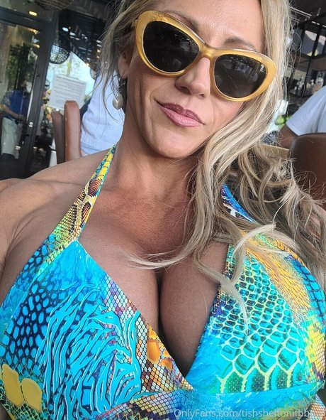 Nahá fotka uniklých OnlyFans od Tishsheltonifbbpro