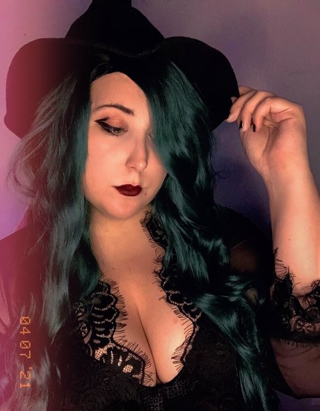 Foto nua vazada do OnlyFans de Uwutaycos