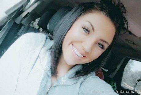 Mkmama96  nude leaked OnlyFans photo