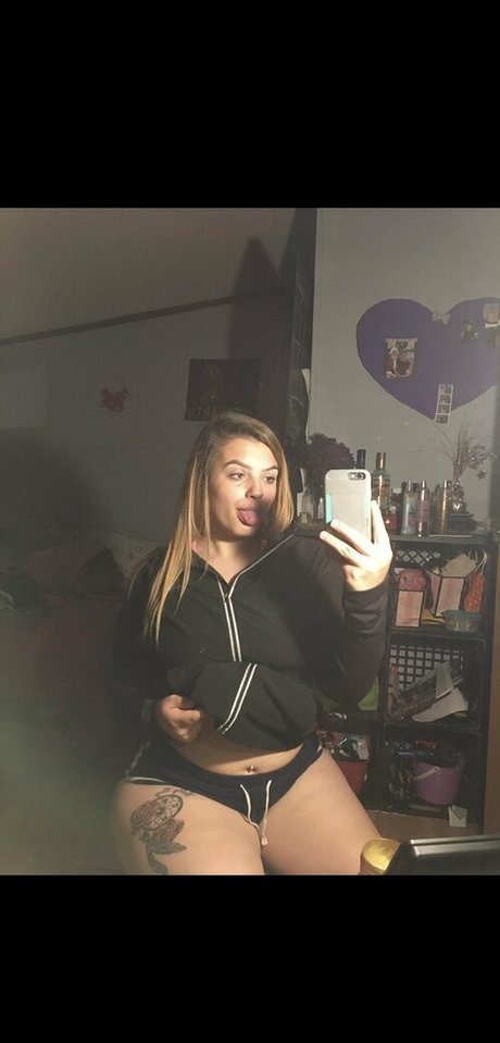 Nahá fotka uniklých OnlyFans od Realginawaters