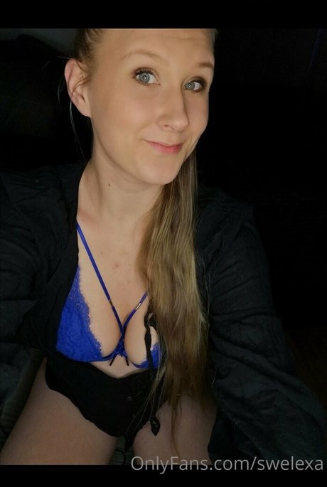 Nahá fotka uniklých OnlyFans od Swelexa99free
