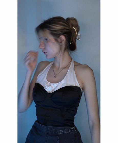 Angejla OnlyFansリークヌード写真