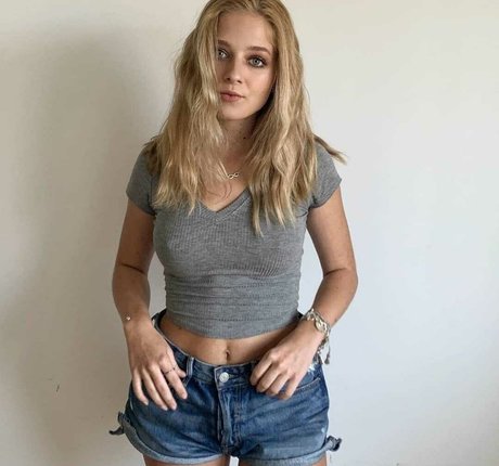 Naken lekkede OnlyFans-bilde av Jackie Evancho