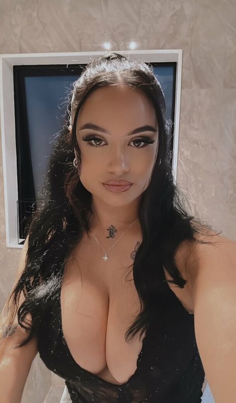 Taylaraywhite