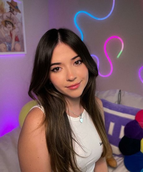 Melibela OnlyFans 유출 누드 사진