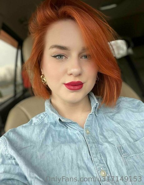 Naken lekkede OnlyFans-bilde av Sarahholland