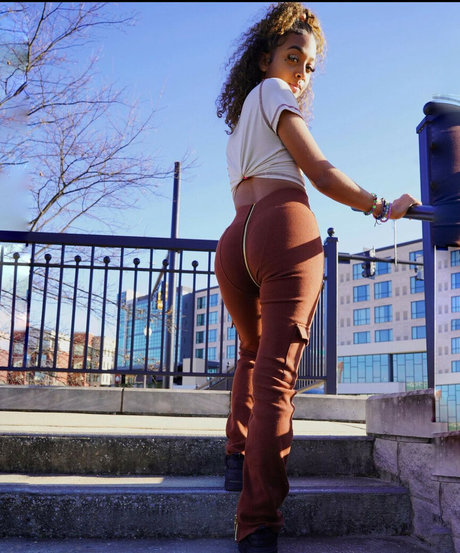Lexi Vee