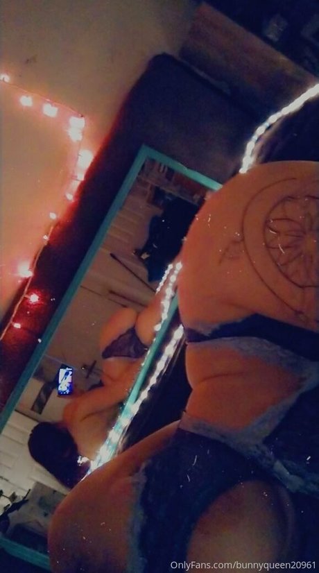 Bunnyqueen20961