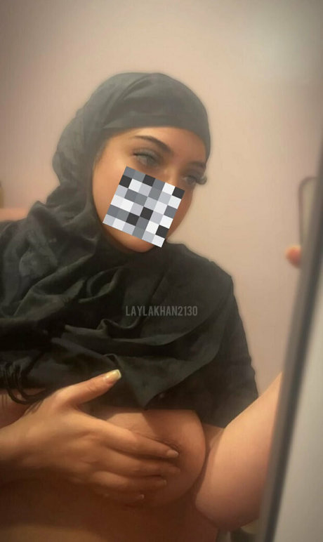 Naken läckt OnlyFans-bild av Laylakhanfree