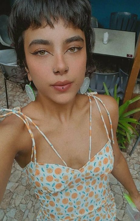 Naken lekkede OnlyFans-bilde av Linsmarquez