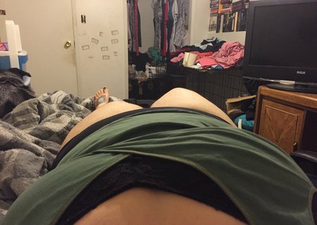 Adenahx OnlyFans泄露裸照