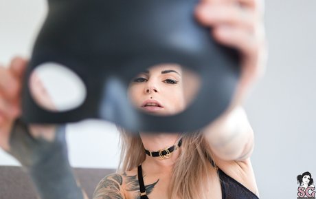 Nahá fotka uniklých OnlyFans od Mandeelou