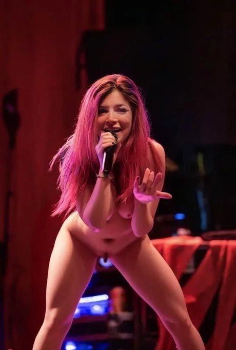Naken lekkede OnlyFans-bilde av Chrissy Costanza