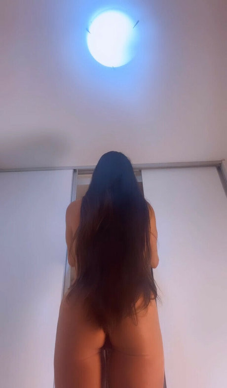 Naken lekkede OnlyFans-bilde av Carol Muniz