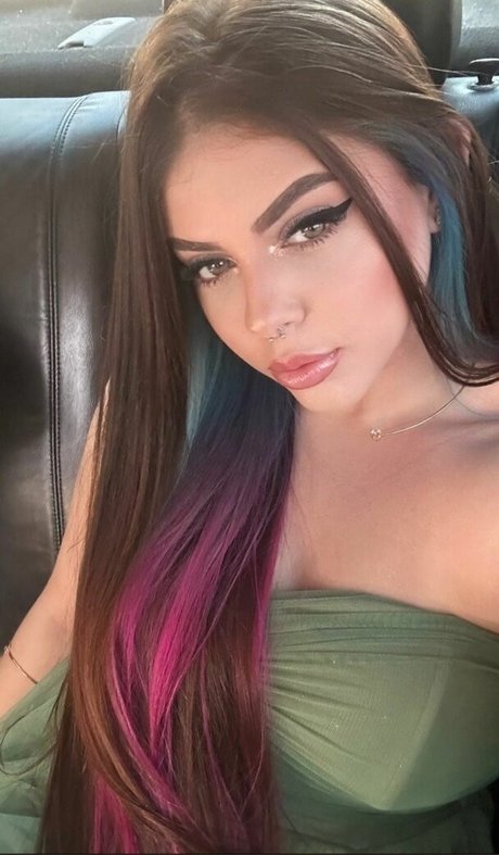 Alaston vuotanut OnlyFans-kuva Ingrid Germanno