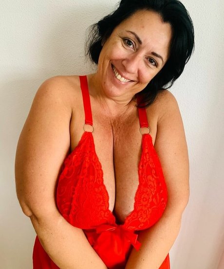 Nagie wyciekłe zdjęcie OnlyFans od Lucy May