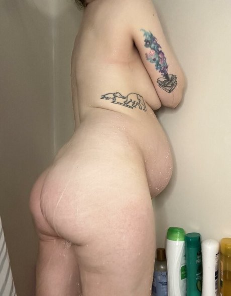 Nahá fotka uniklých OnlyFans od Smuttyfantasy