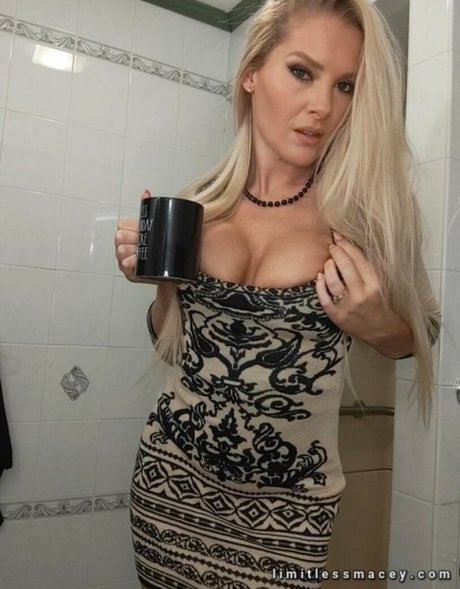 Lacey Evans OnlyFans泄露裸照