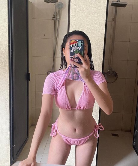 Nacktes geleaktes OnlyFans-Foto von Badibooo