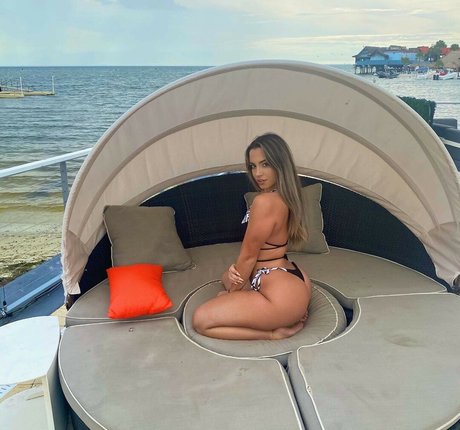 Teresa Arena