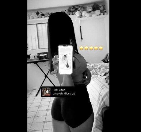 Nahá fotka uniklých OnlyFans od Nashy