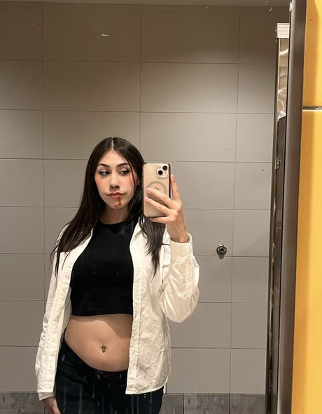 Alldaypariss OnlyFans