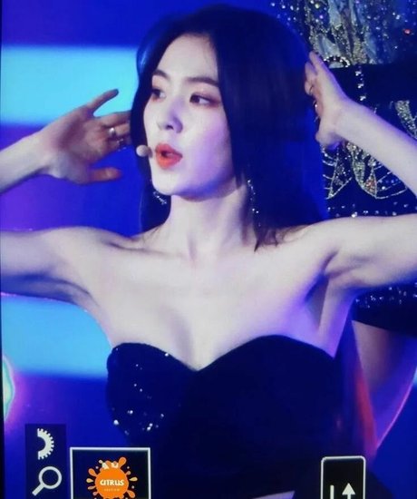 Обнаженная фотография утечки OnlyFans от Red Velvet