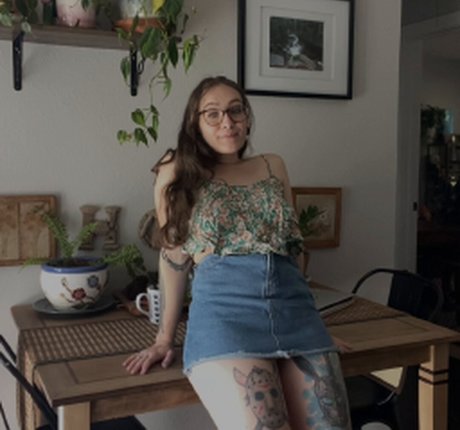 Naken läckt OnlyFans-bild av Divinebabe