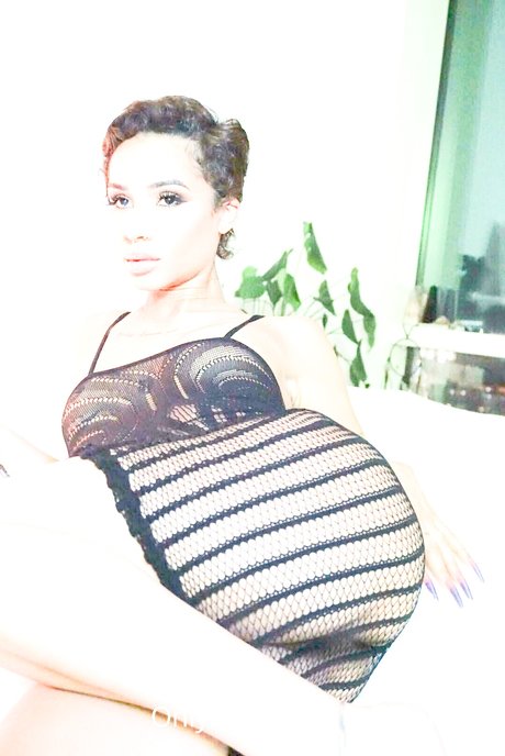 Tanaya Henry