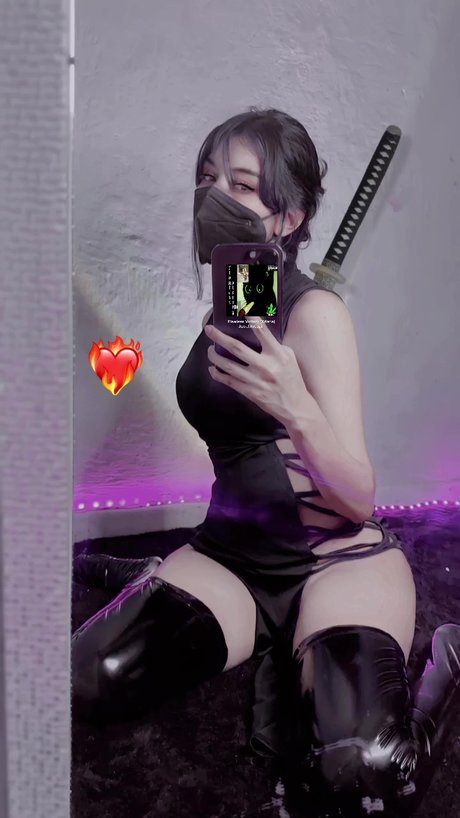 Lily Waifu
