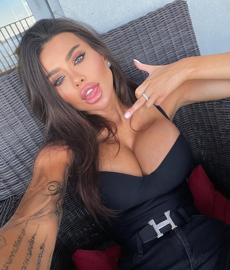 Miss Valeriakalinina