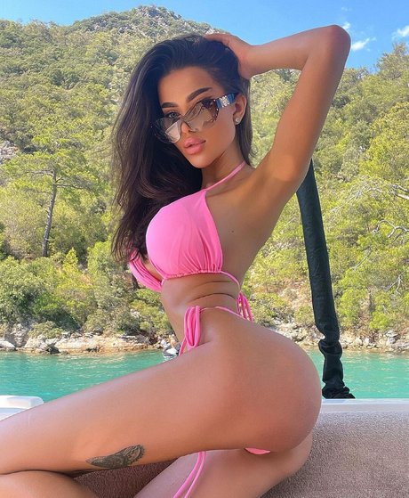 Miss Valeriakalinina