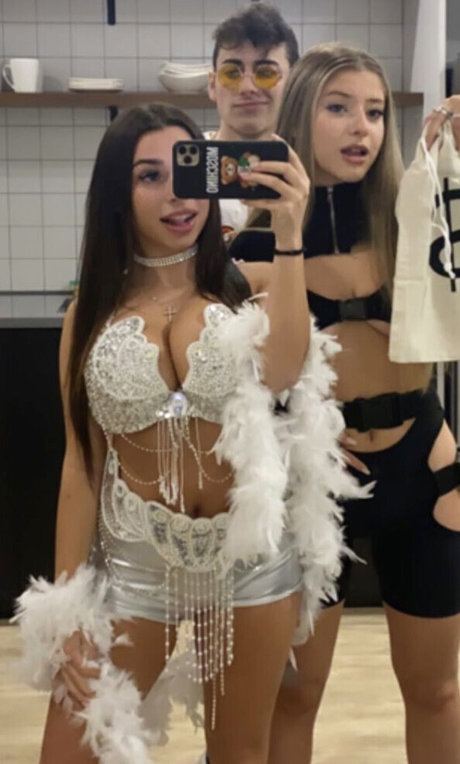 Nahá fotka uniklých OnlyFans od Alexajiana
