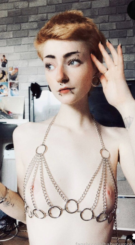Bat Brookes