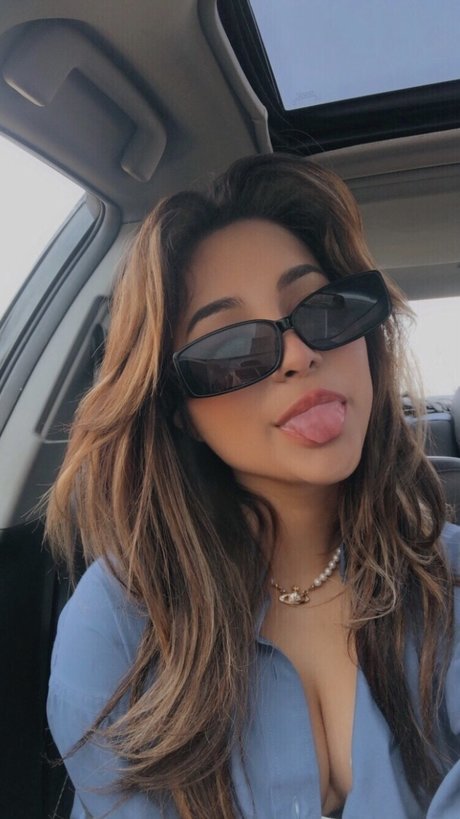 Naken lekkede OnlyFans-bilde av Kayli