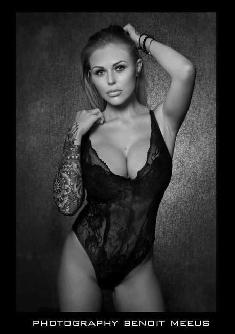 Yana Daems  nude leaked OnlyFans photo